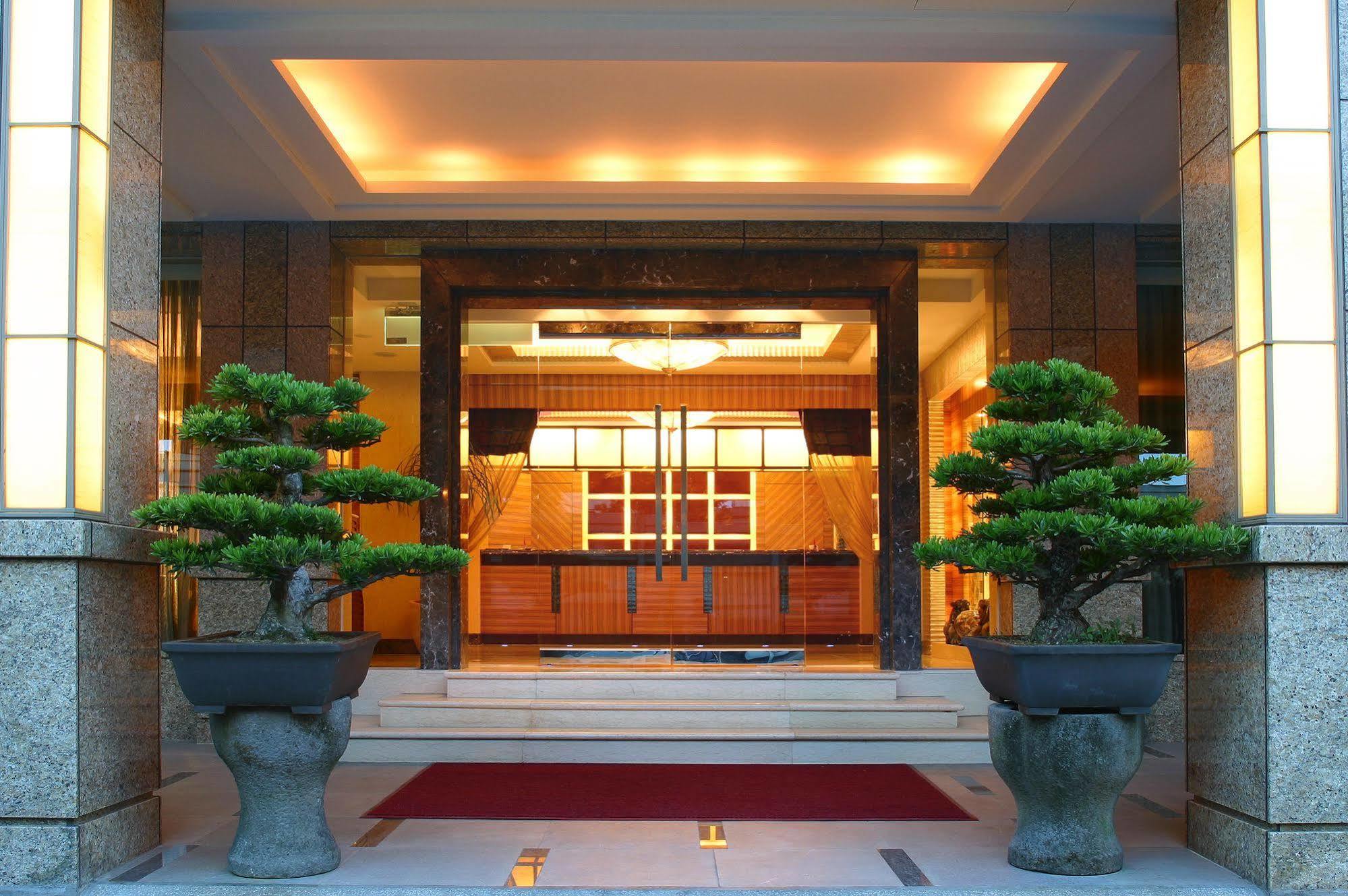 Beauty Hotels - Hsuanmei Boutique Taipei Exterior photo